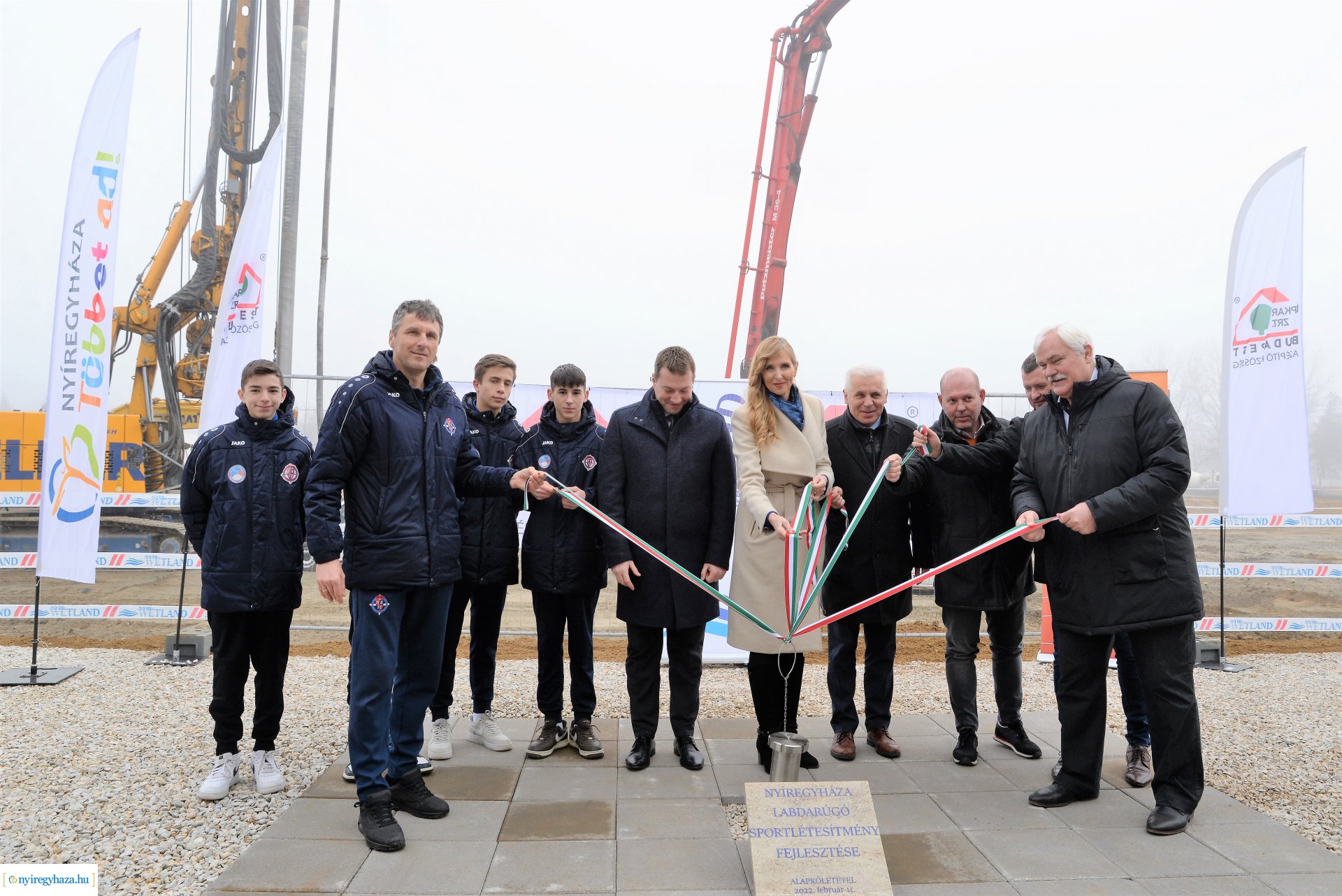 Letették az új stadion alapkövét