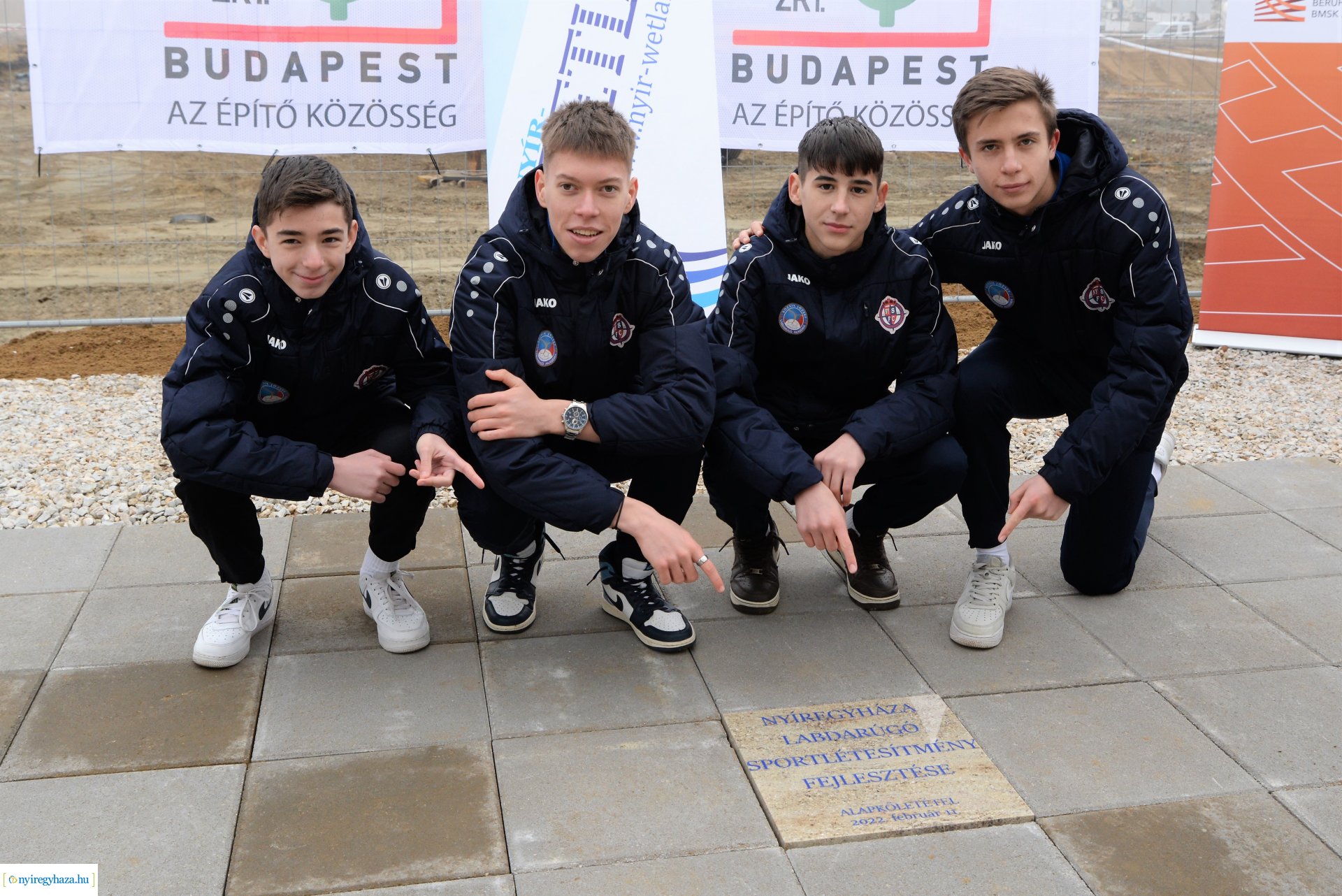 Letették az új stadion alapkövét