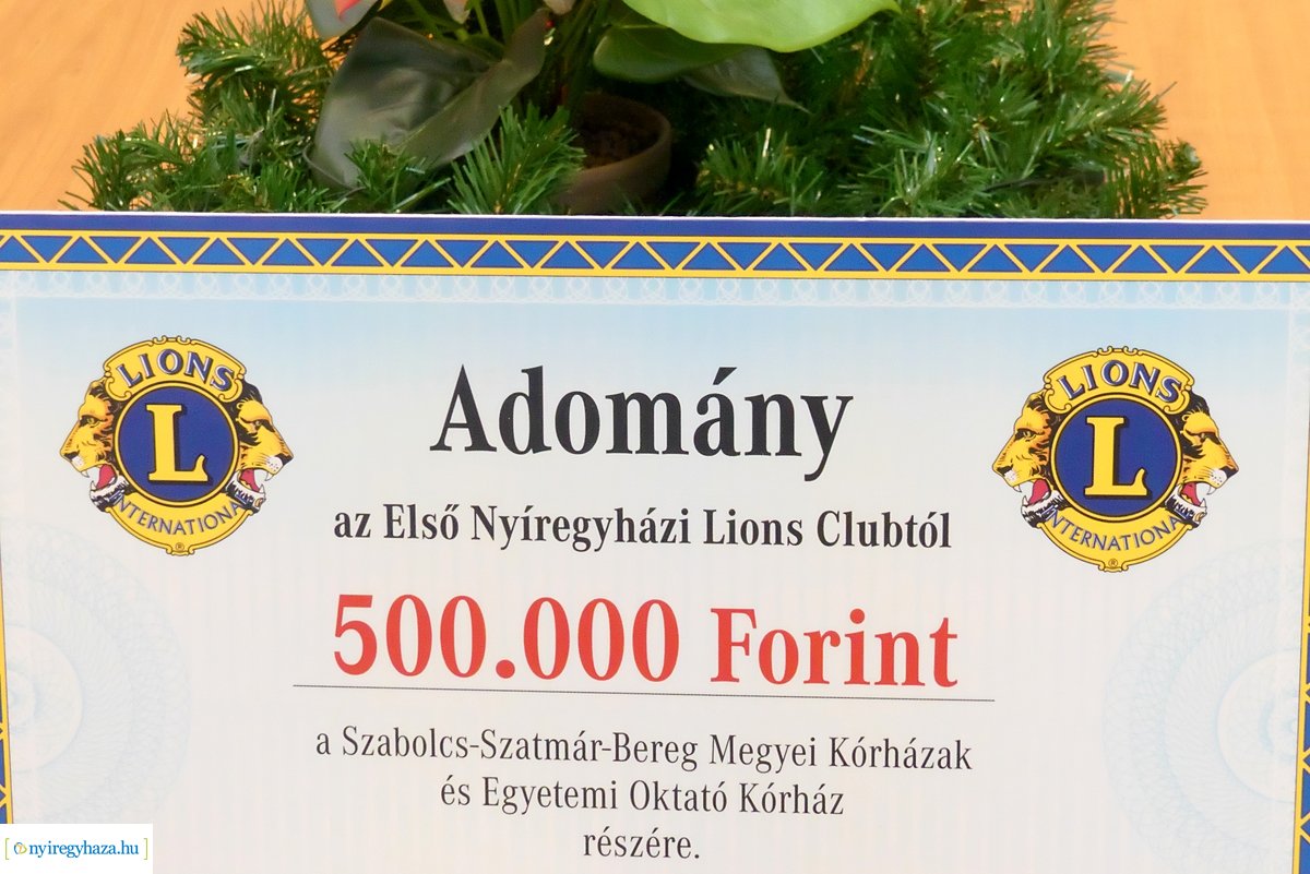 Lions adomány a kórháznak