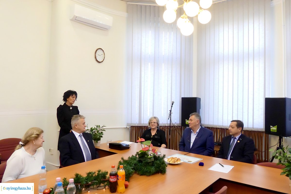 Lions adomány a kórháznak