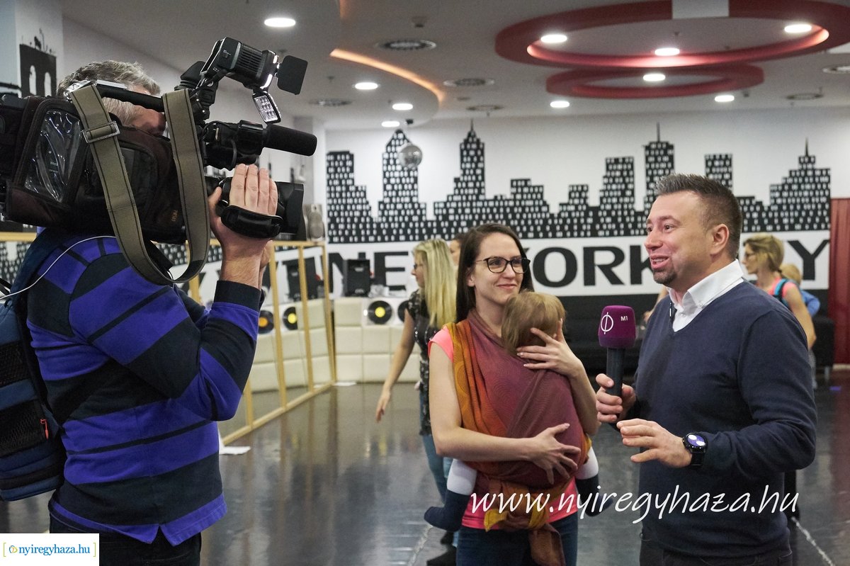 Lógjunk anyuval az új évben is