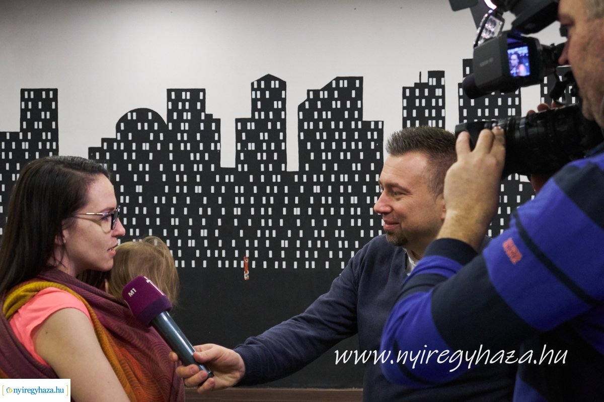 Lógjunk anyuval az új évben is