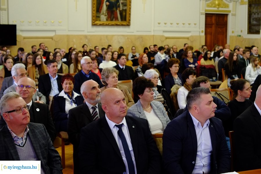 Lónyay konferencia a Megyeházán 20221129