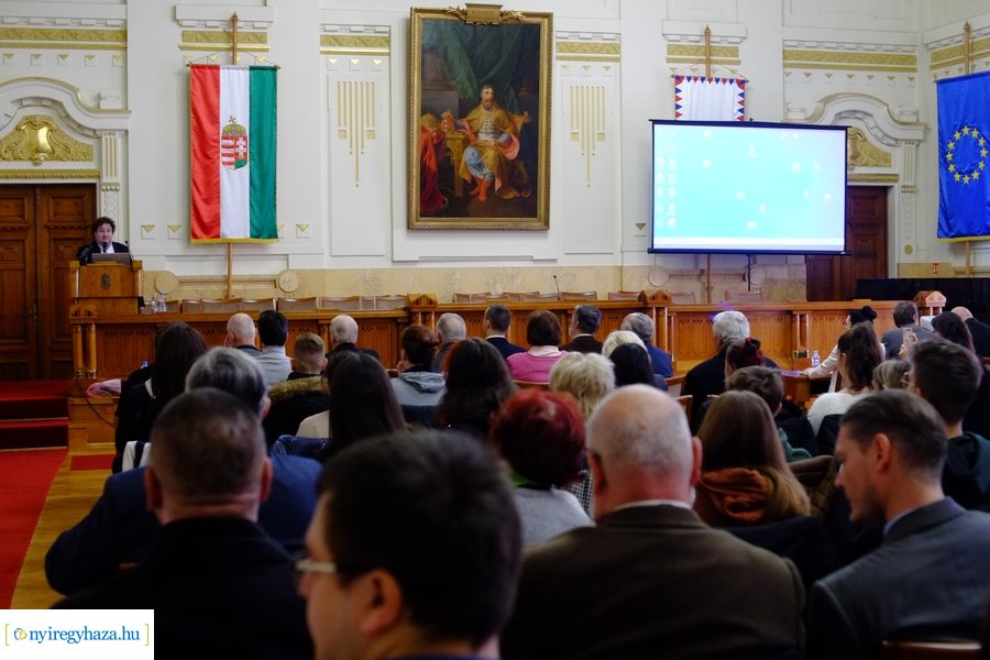 Lónyay konferencia a Megyeházán 20221129
