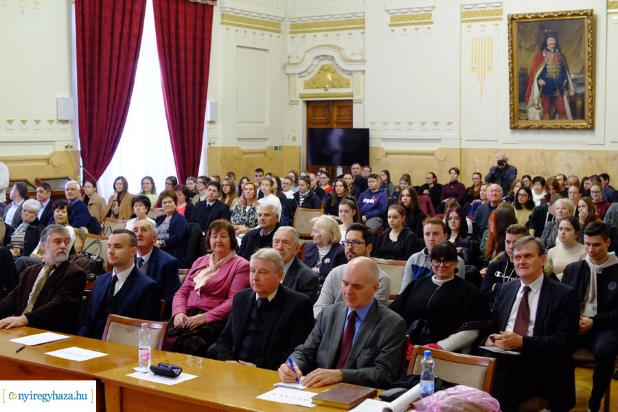 Lónyay konferencia a Megyeházán 20221129