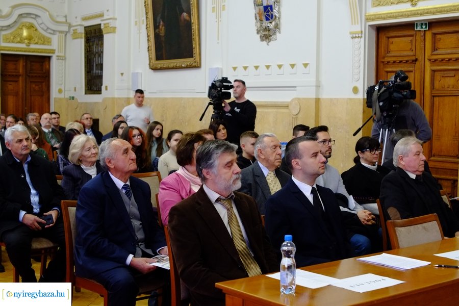 Lónyay konferencia a Megyeházán 20221129