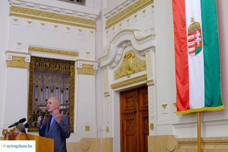 Lónyay konferencia a Megyeházán 20221129