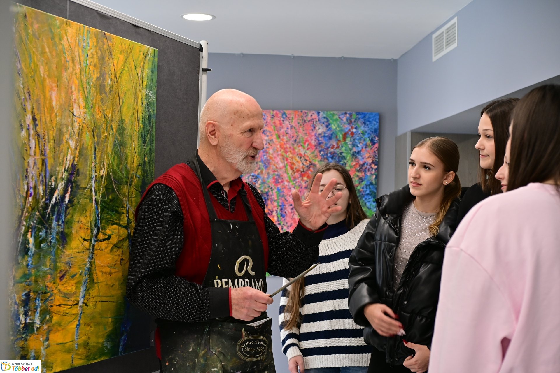 Madarassy György Tamás festőművész kiállítása a Kállay Házban