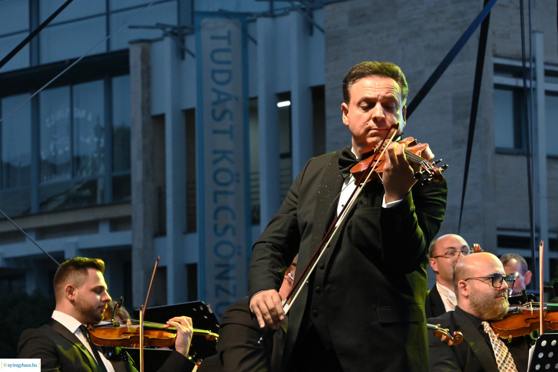 Mága Zoltán jubileumi koncertje a Kossuth téren