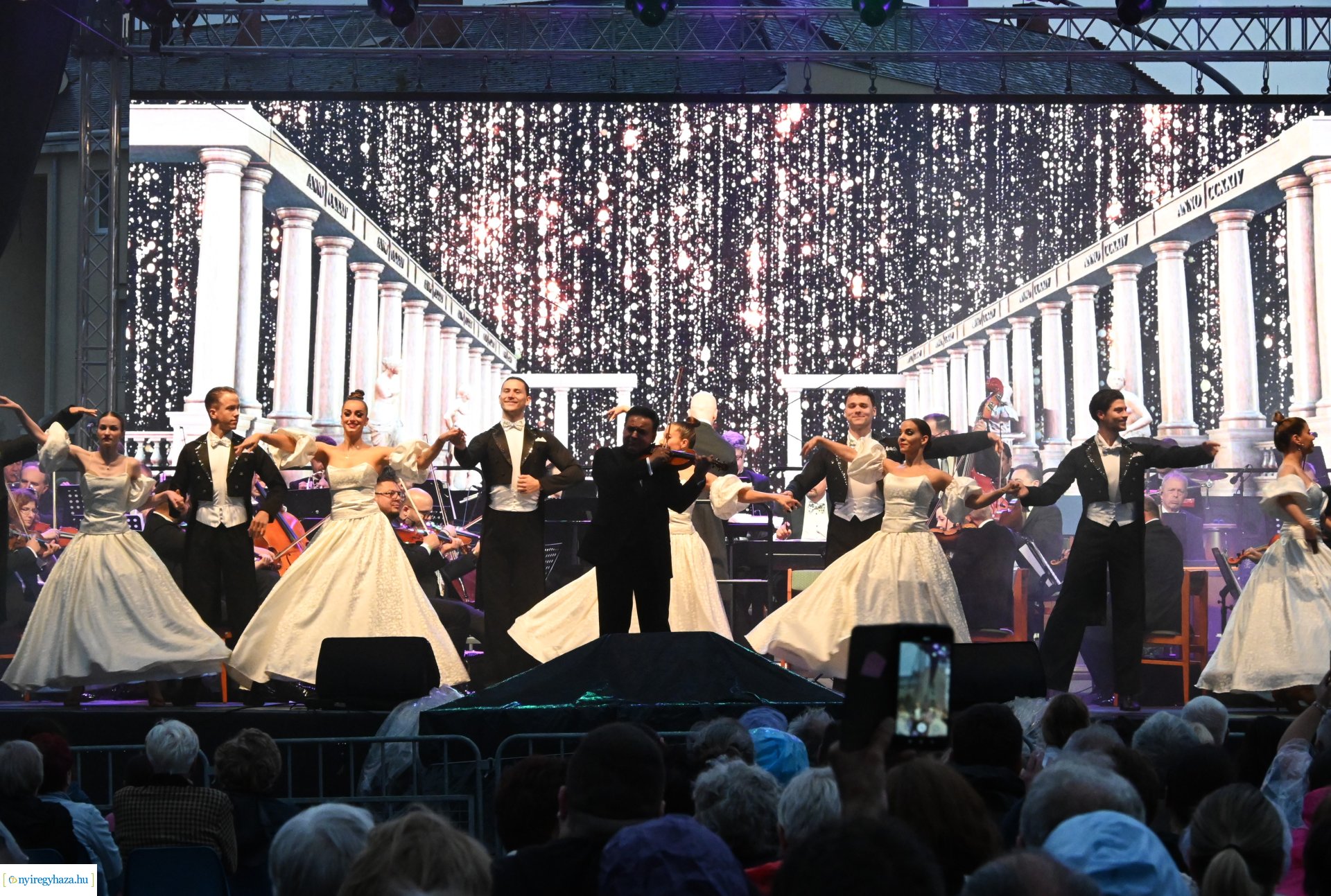 Mága Zoltán jubileumi koncertje a Kossuth téren