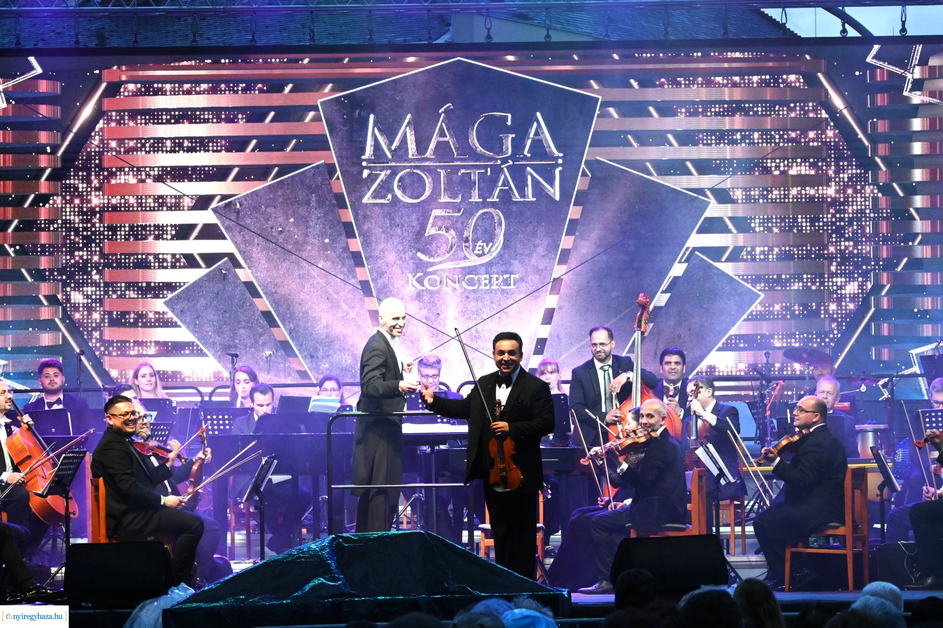 Mága Zoltán jubileumi koncertje a Kossuth téren