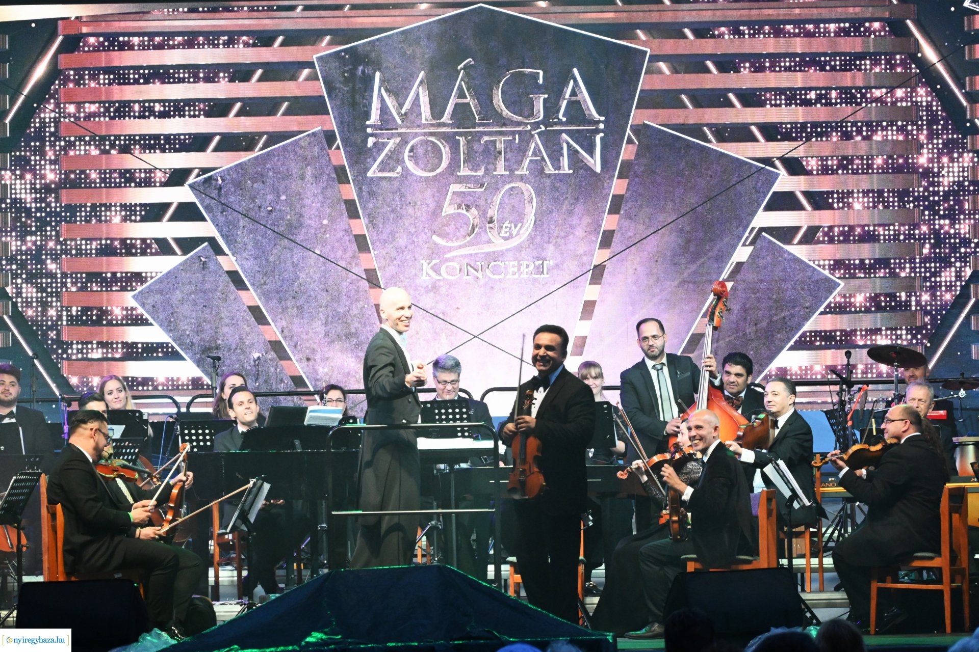 Mága Zoltán jubileumi koncertje a Kossuth téren