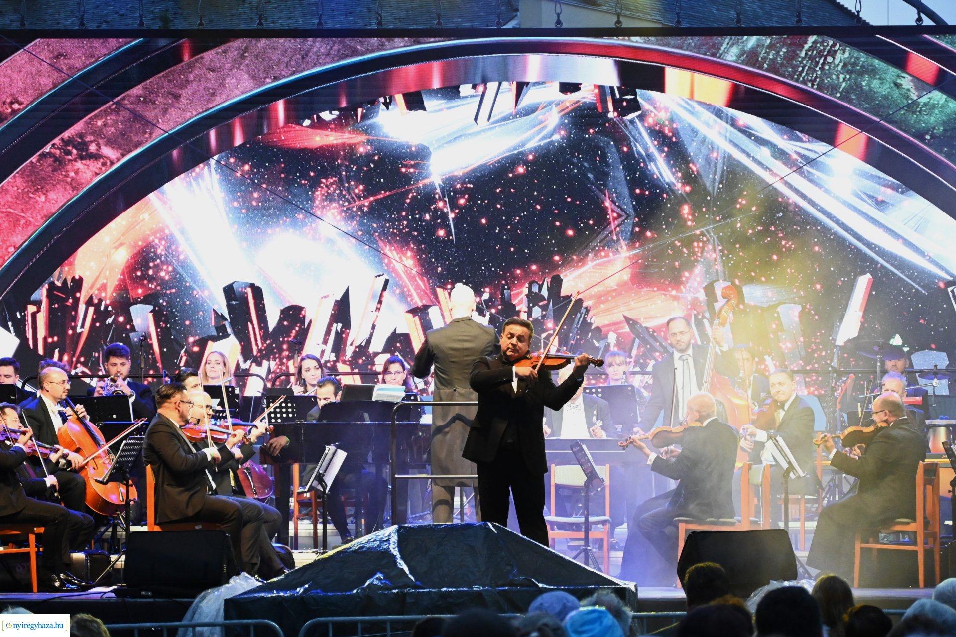 Mága Zoltán jubileumi koncertje a Kossuth téren