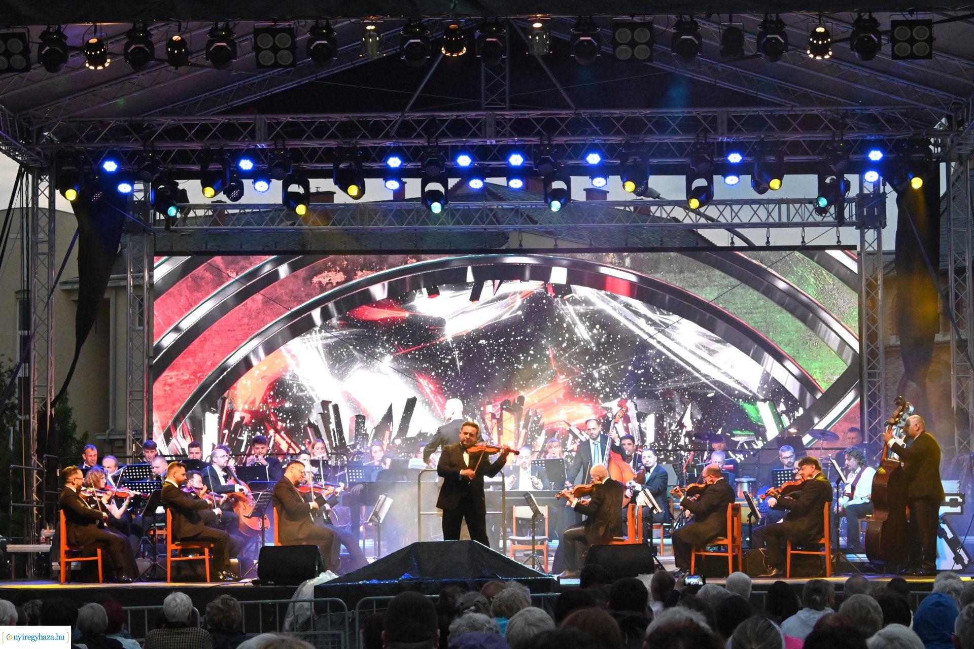 Mága Zoltán jubileumi koncertje a Kossuth téren