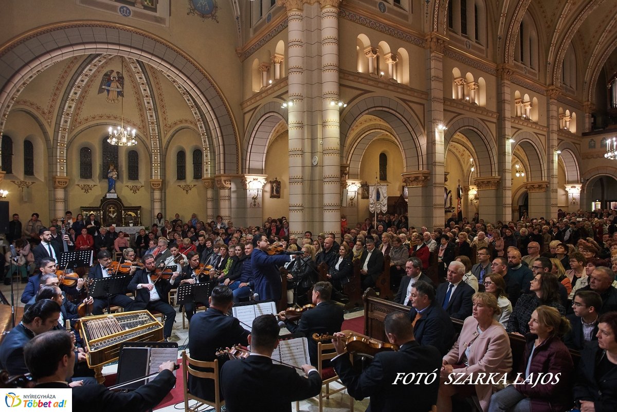 Mága Zoltán koncert 2019 Nyíregyháza