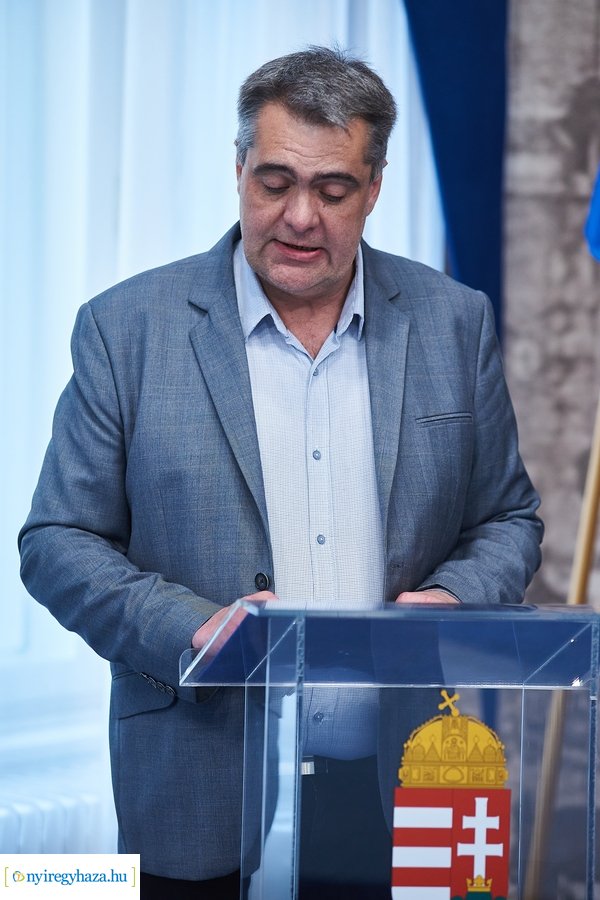 Magyar Arany Érdemkereszt kitüntetést kapott Dr Tormássi Géza