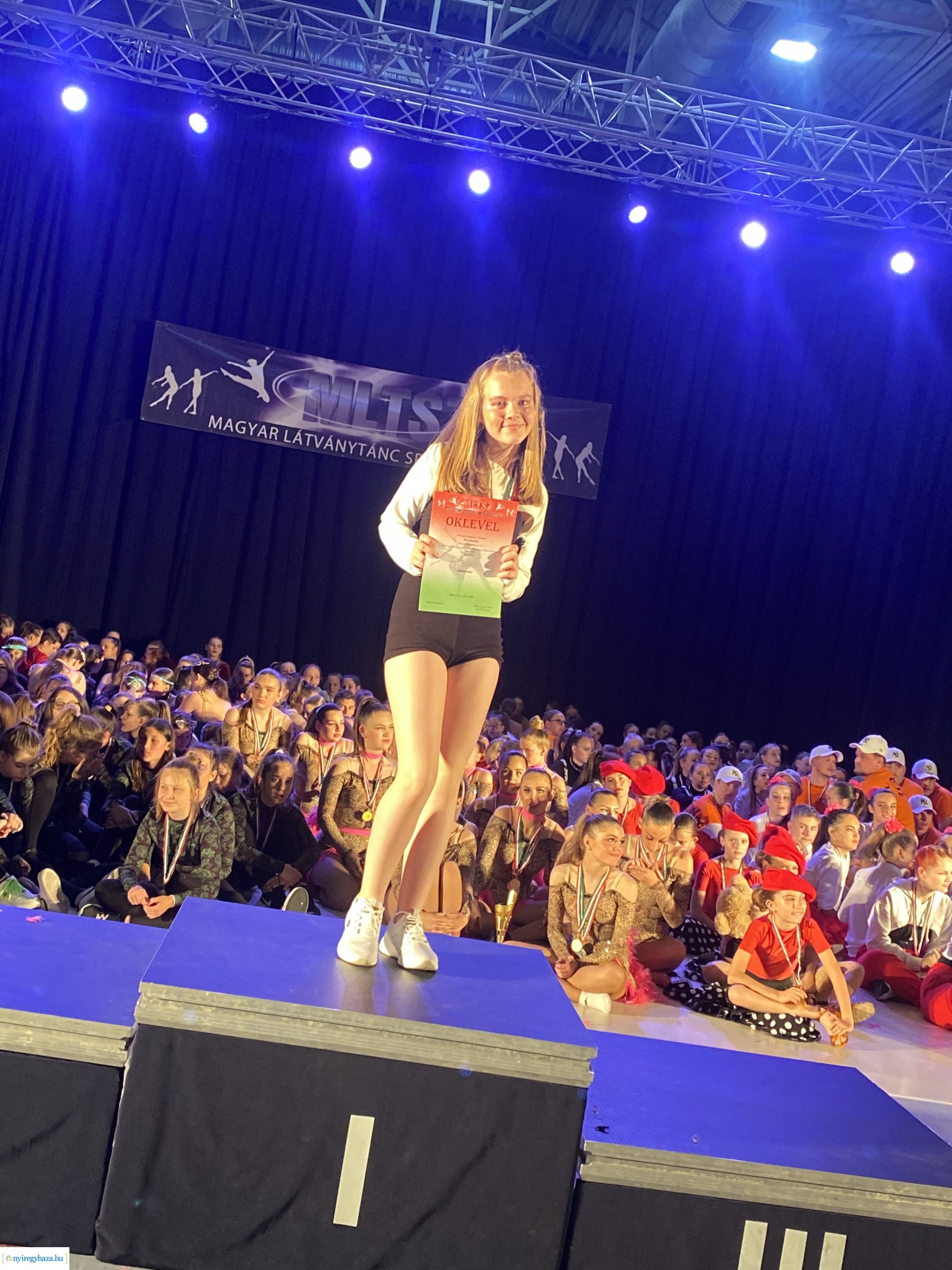 Magyar bajnokok a Street Dance School lányai 