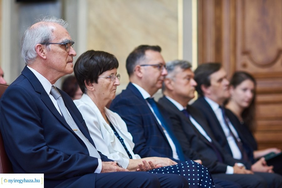 Magyar Érdemrend Lovagkereszt kitüntetés átadó a Városházán