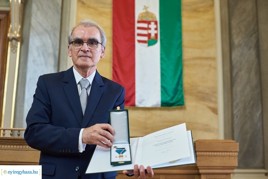 Magyar Érdemrend Lovagkereszt kitüntetés átadó a Városházán