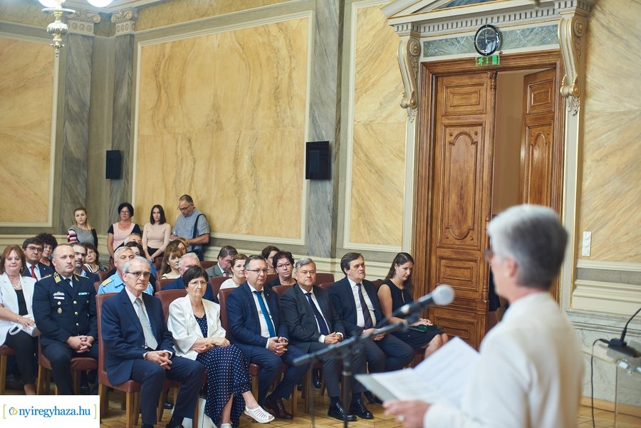 Magyar Érdemrend Lovagkereszt kitüntetés átadó a Városházán