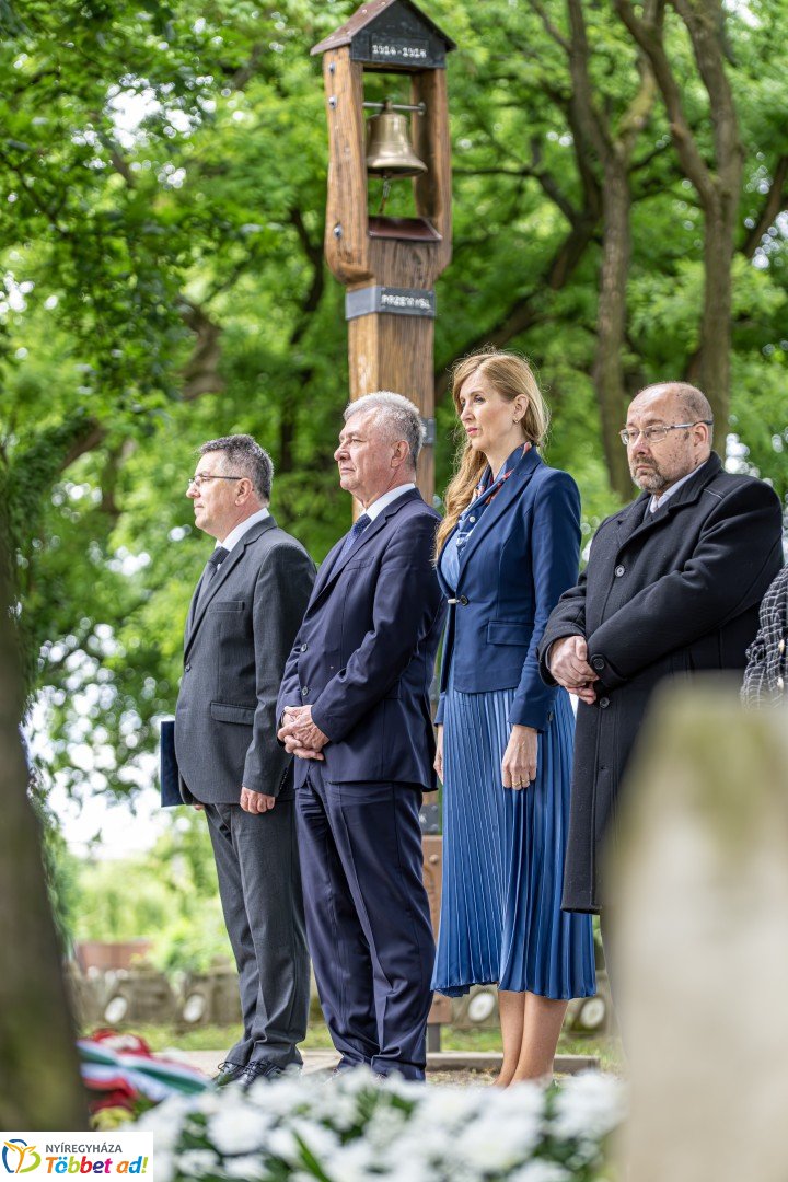 Magyar Hősök Emlékünnepe – Hősök temetője, Nyíregyháza