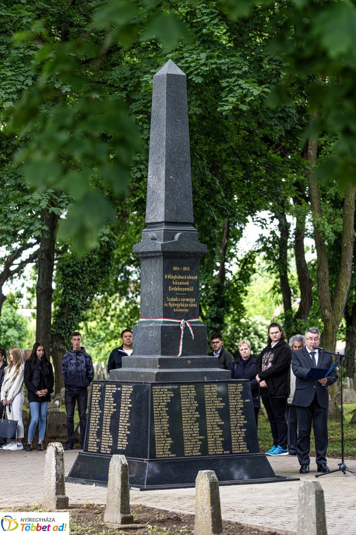 Magyar Hősök Emlékünnepe – Hősök temetője, Nyíregyháza