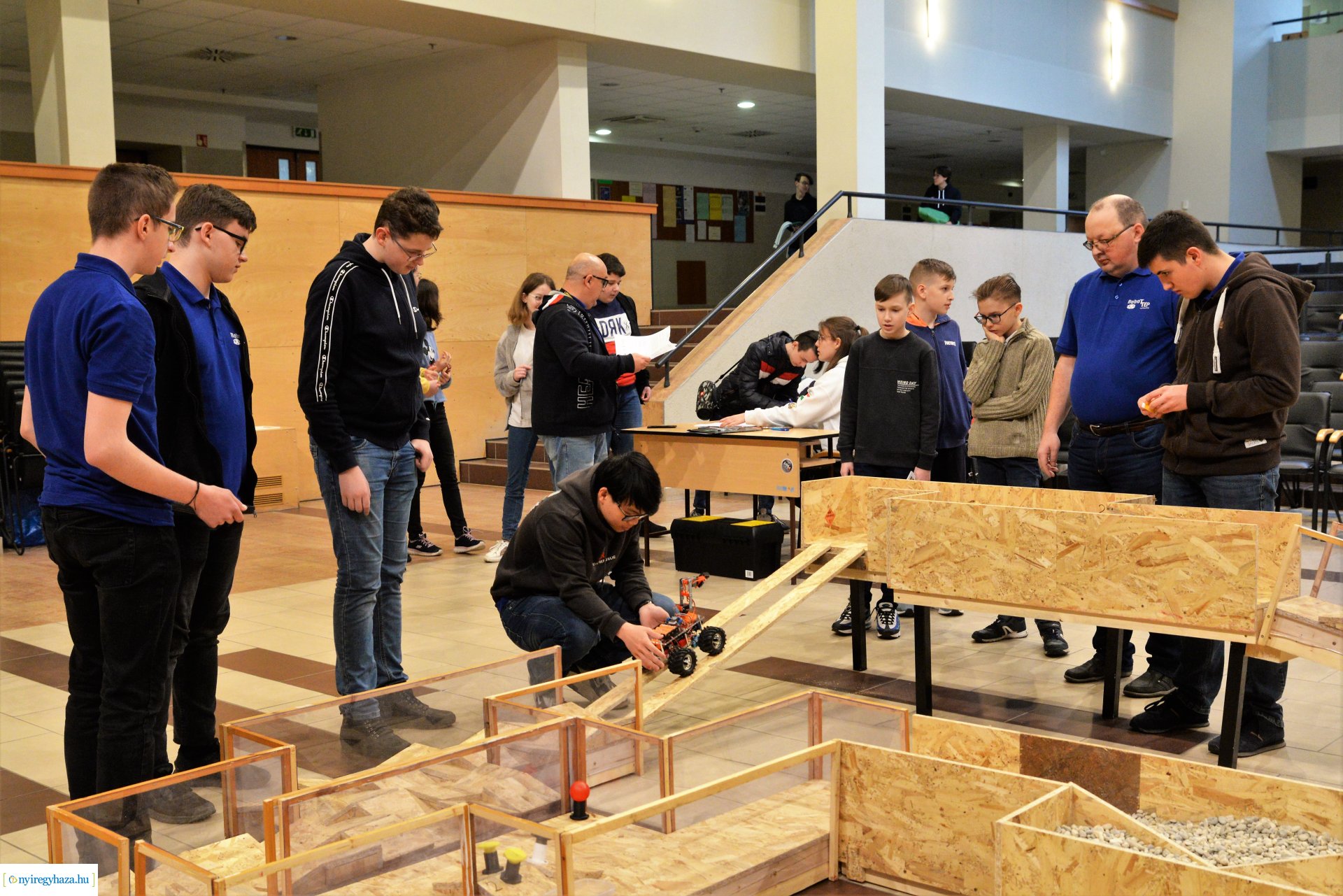 Magyar Ifjúsági Robot Kupa 2023