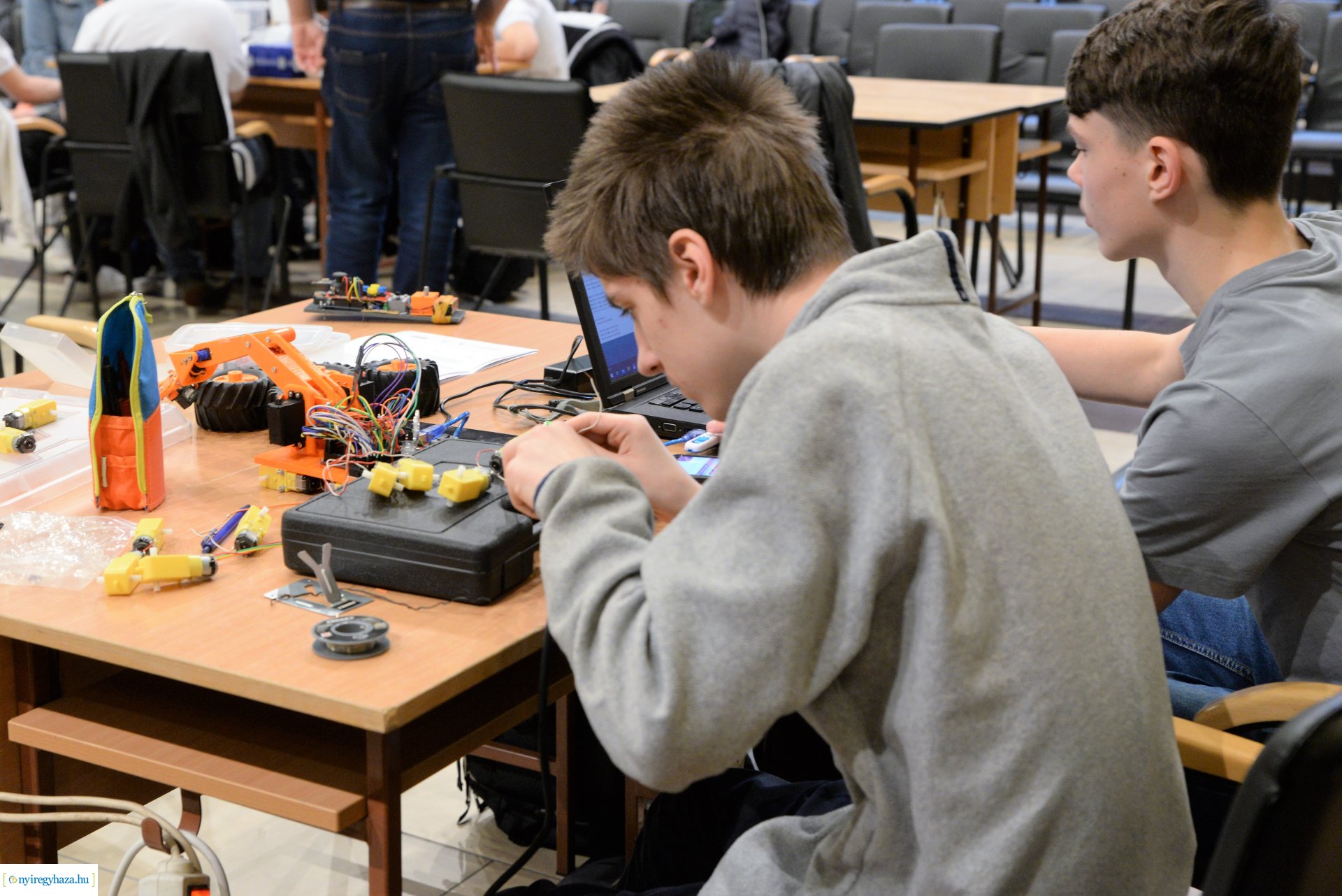 Magyar Ifjúsági Robot Kupa 2023