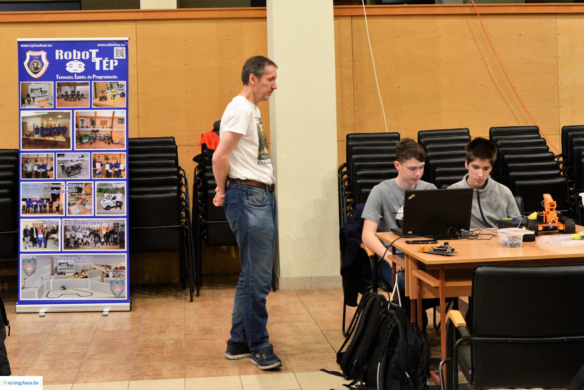 Magyar Ifjúsági Robot Kupa 2023