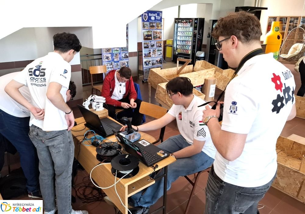 Magyar Ifjúsági Robot Kupa 2026