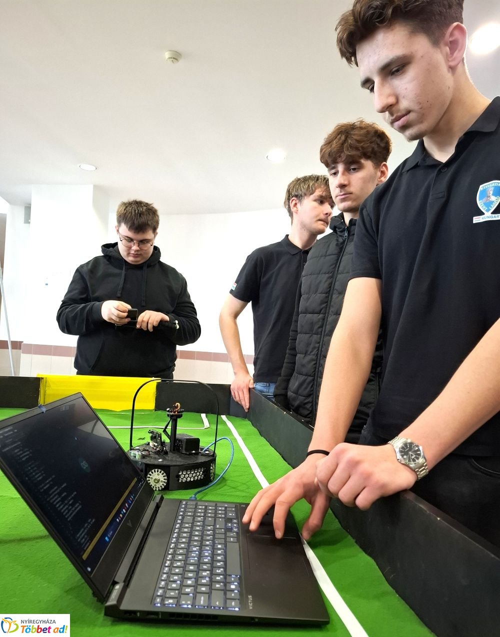 Magyar Ifjúsági Robot Kupa 2026