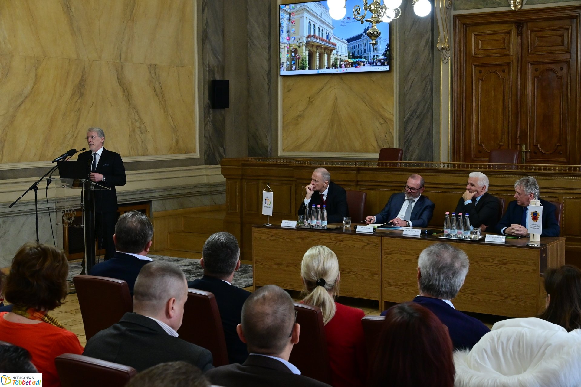 Magyar Közgazdász  Társaság konferenciája 2025 februárjában