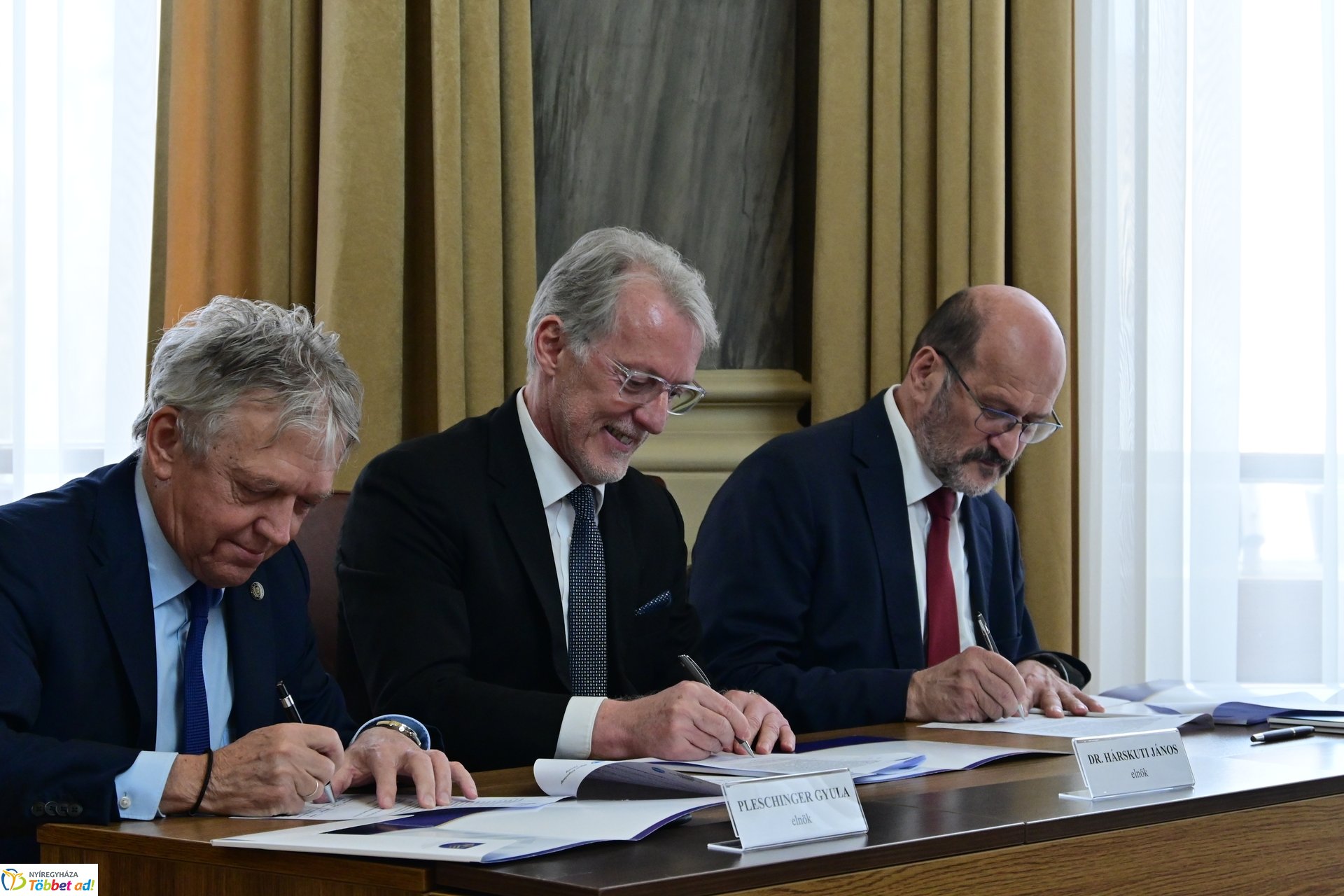 Magyar Közgazdász  Társaság konferenciája 2025 februárjában