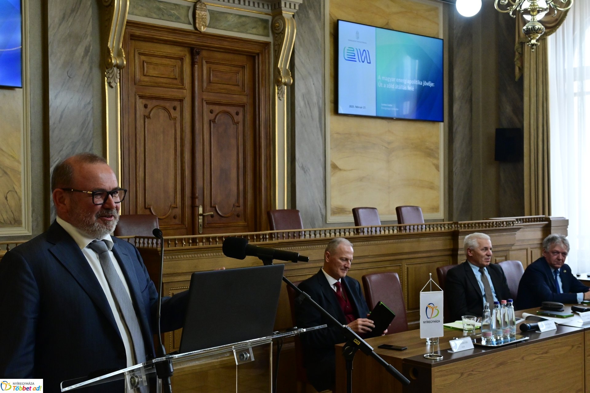 Magyar Közgazdász  Társaság konferenciája 2025 februárjában