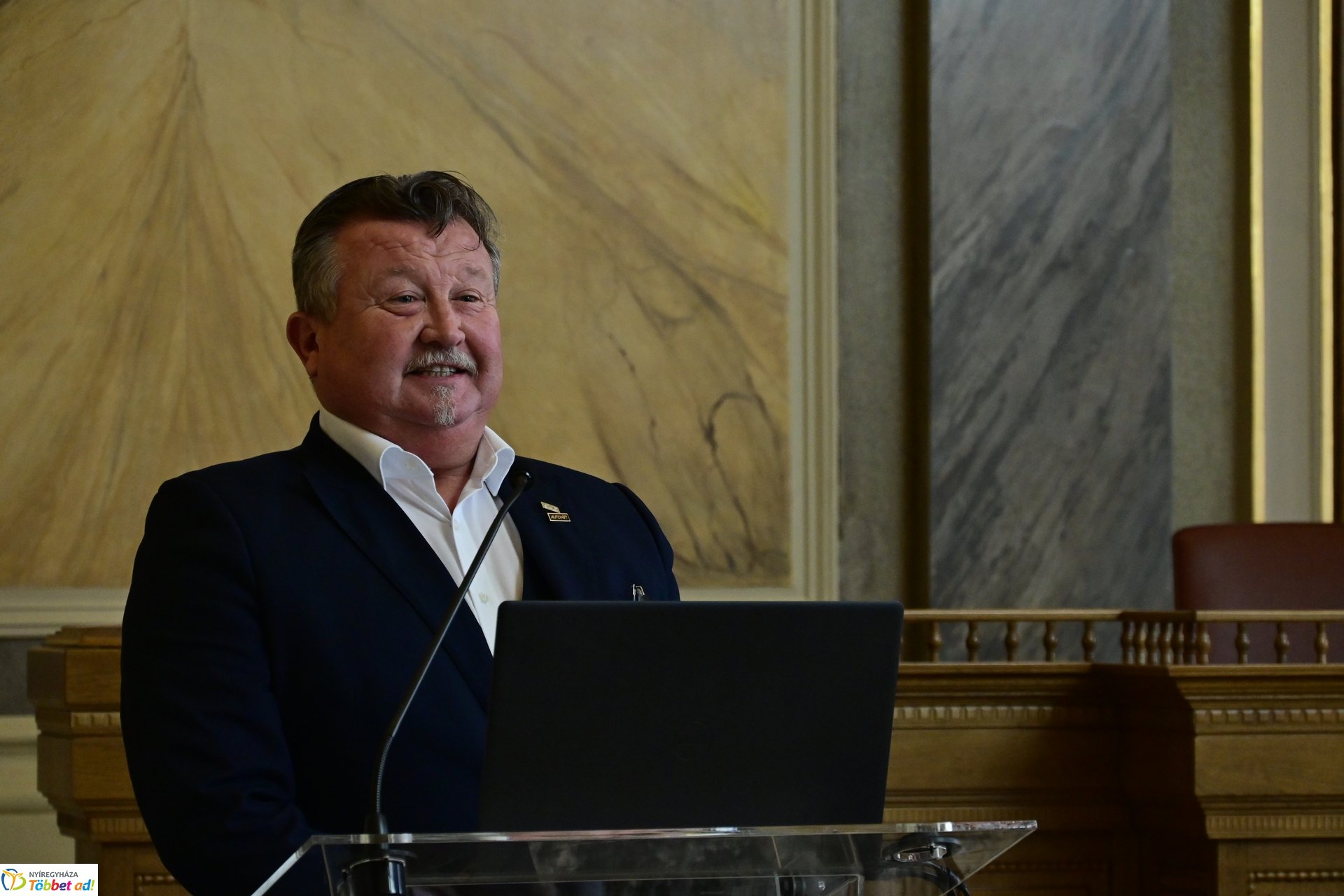 Magyar Közgazdász  Társaság konferenciája 2025 februárjában