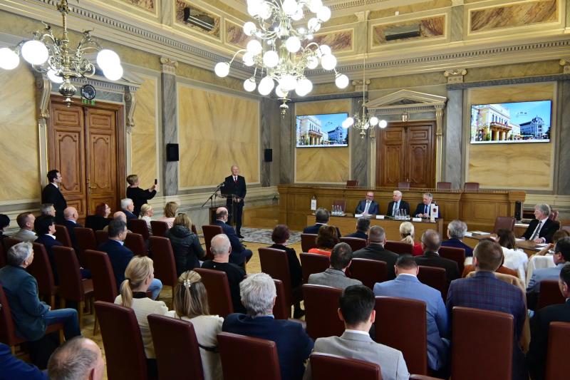 Magyar Közgazdász  Társaság konferenciája 2025 februárjában