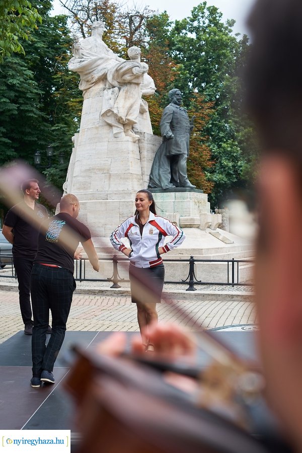 Magyar verbunk online rekordkísérlet