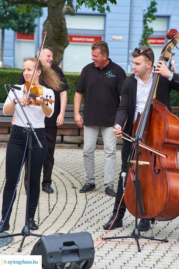 Magyar verbunk online rekordkísérlet