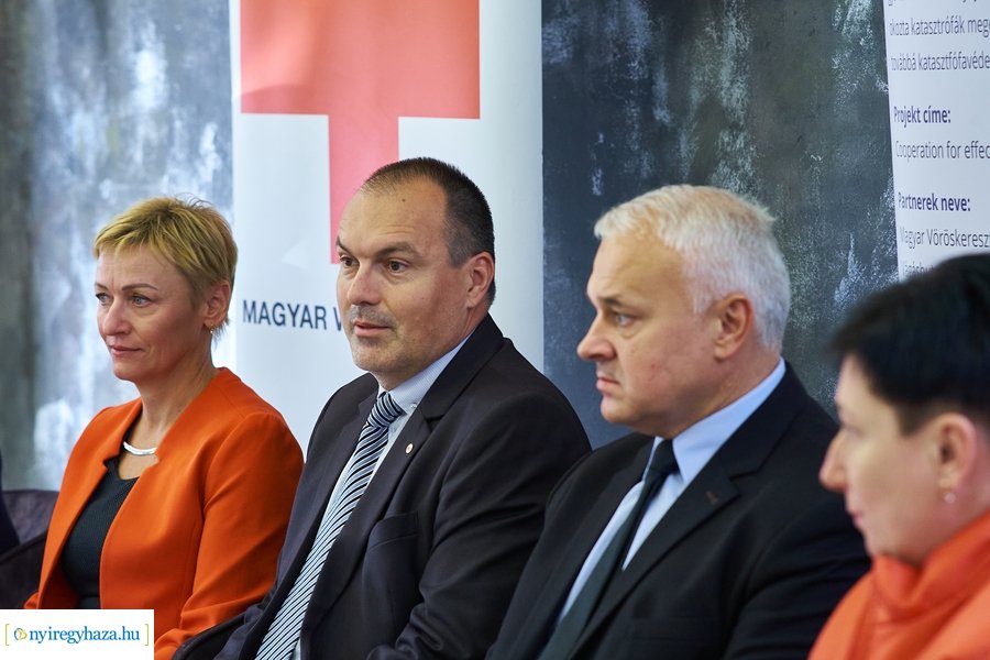 Magyar Vöröskereszt sajtótájékoztatója 20211014