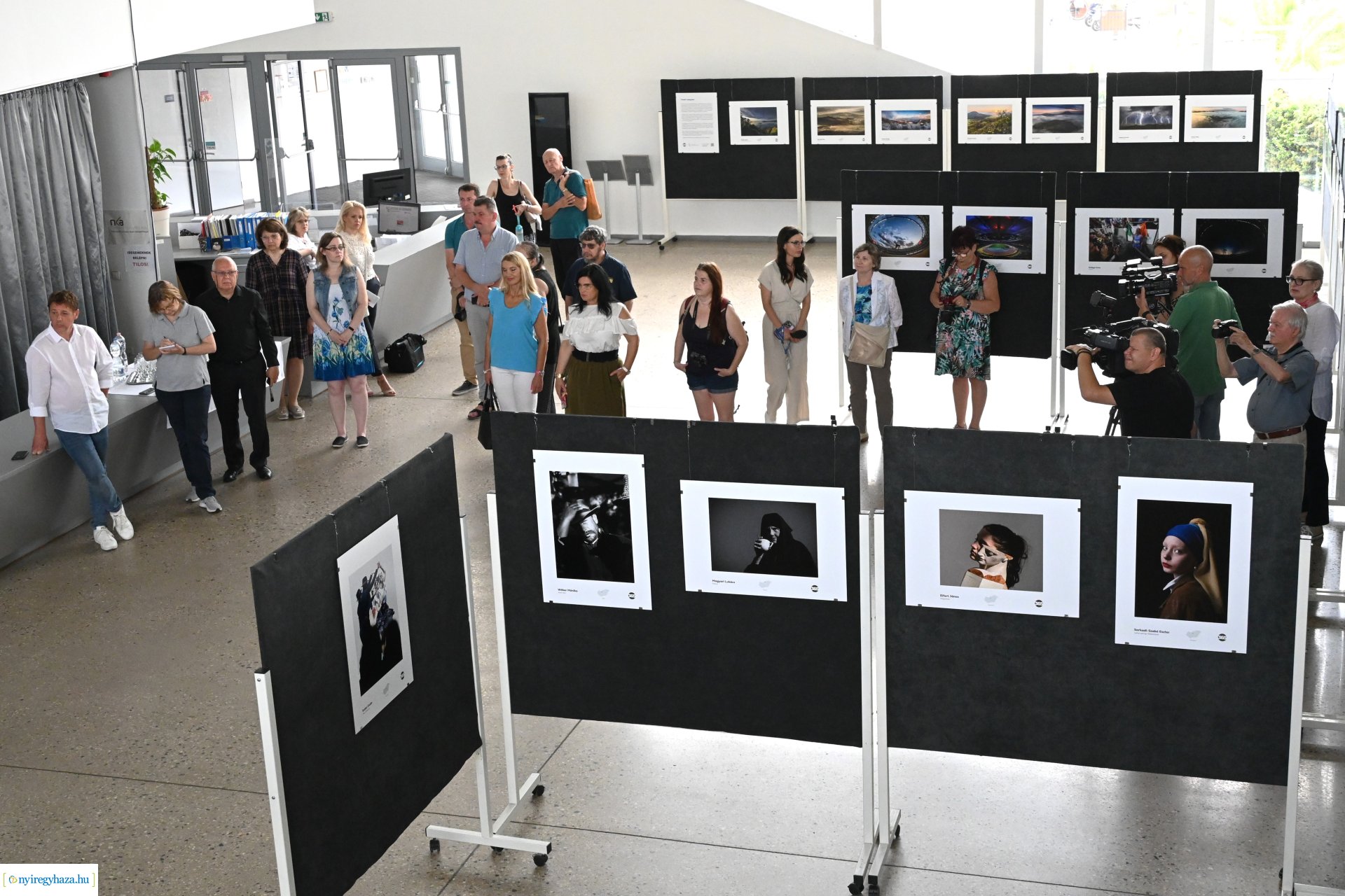 Magyarország 365 fotó - kiállításmegnyitó a VMKK-ban