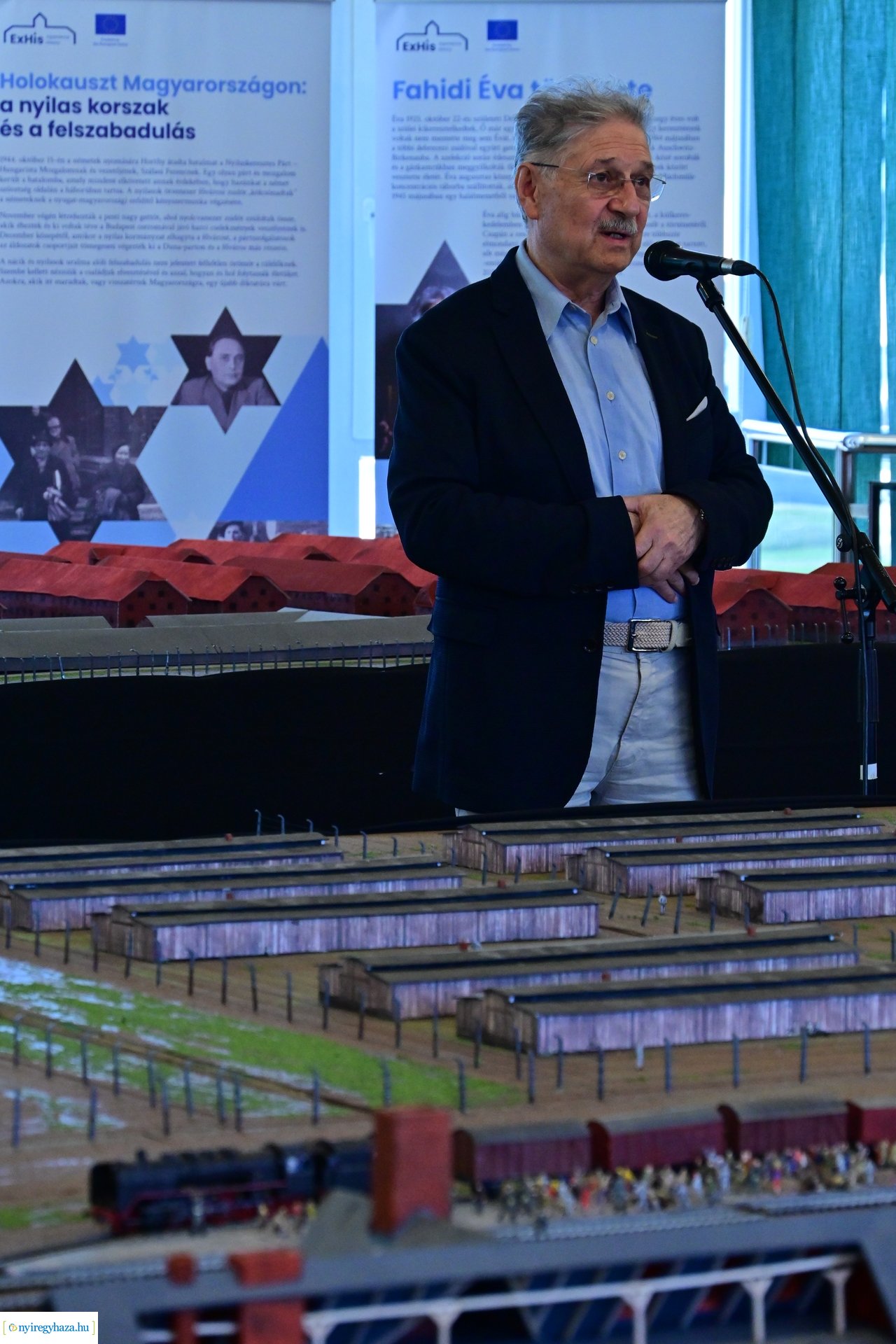 Makett kiállítás a Petőfi iskolában