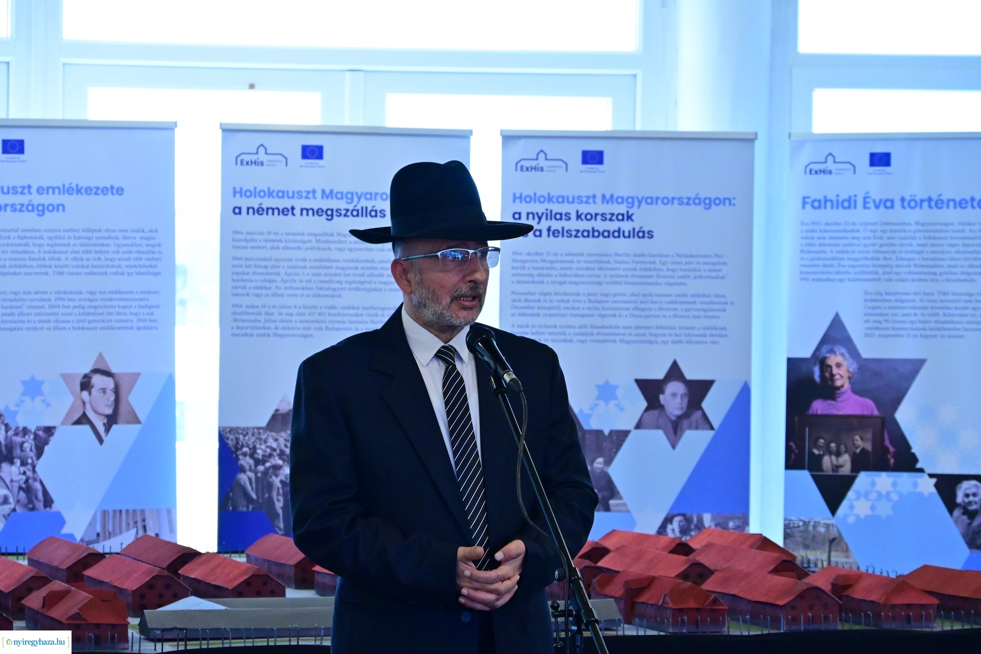 Makett kiállítás a Petőfi iskolában