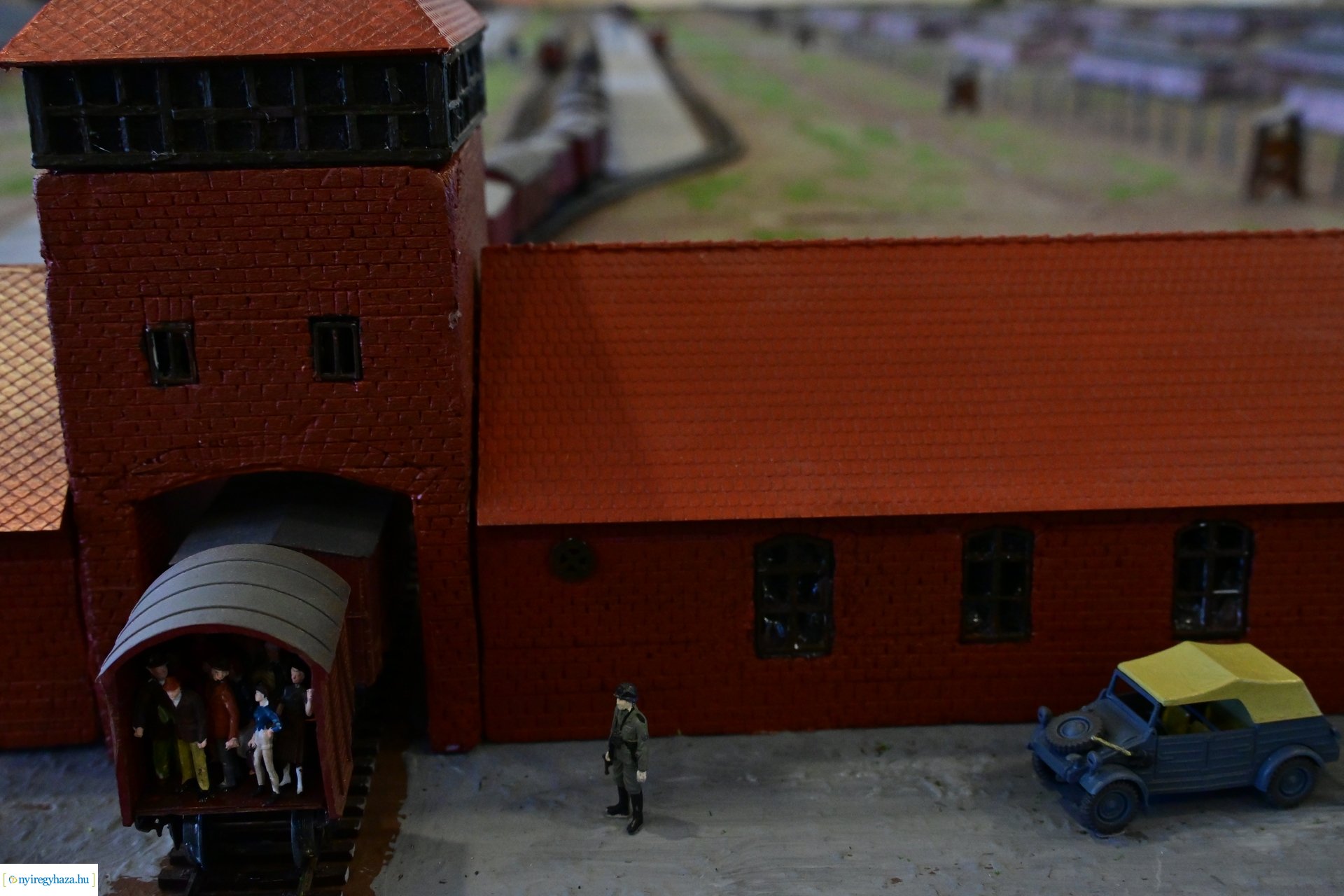 Makett kiállítás a Petőfi iskolában