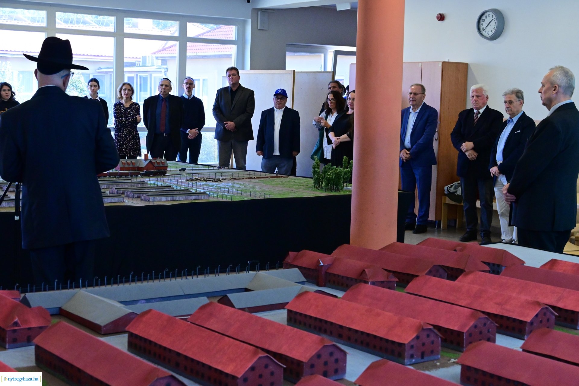 Makett kiállítás a Petőfi iskolában