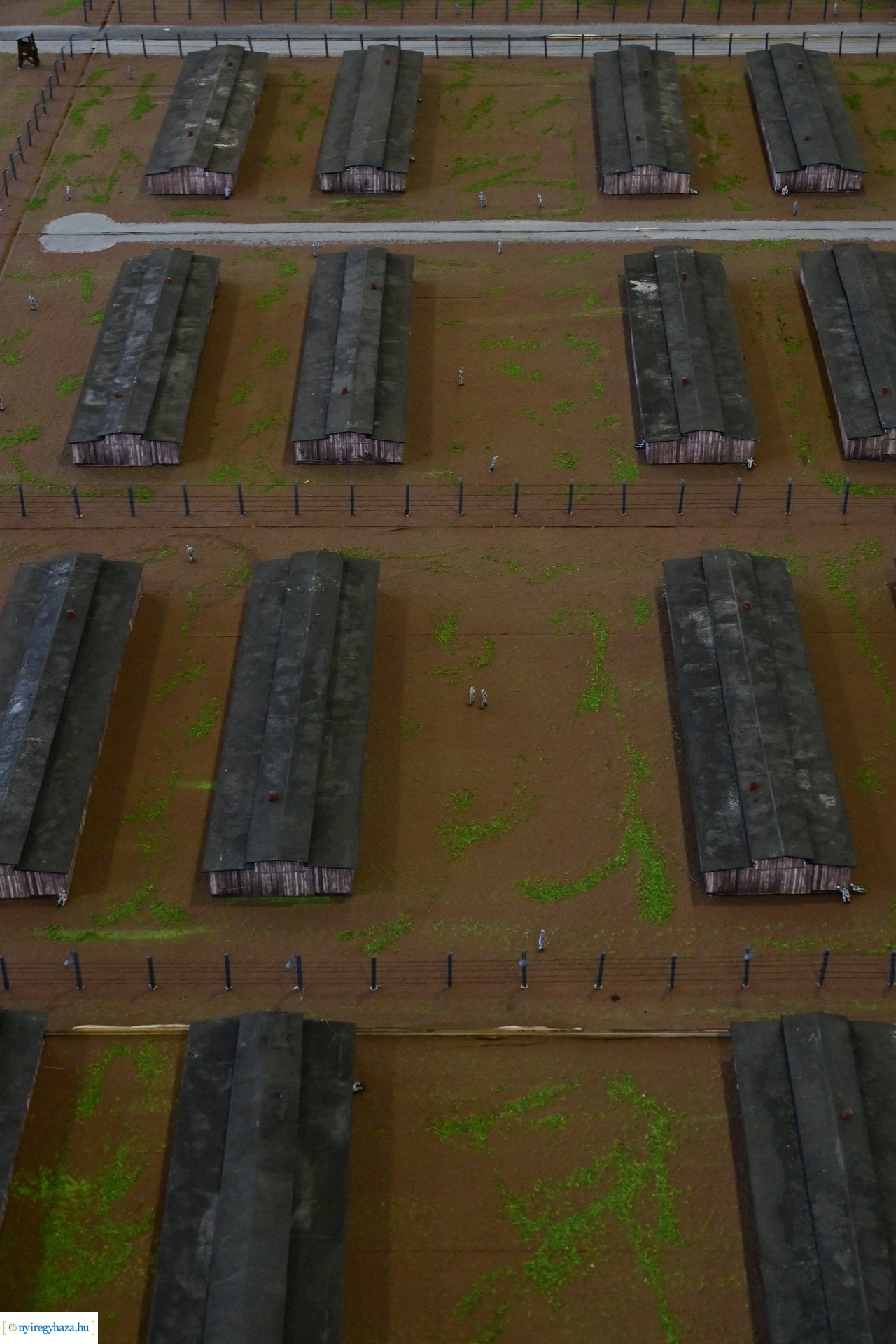 Makett kiállítás a Petőfi iskolában