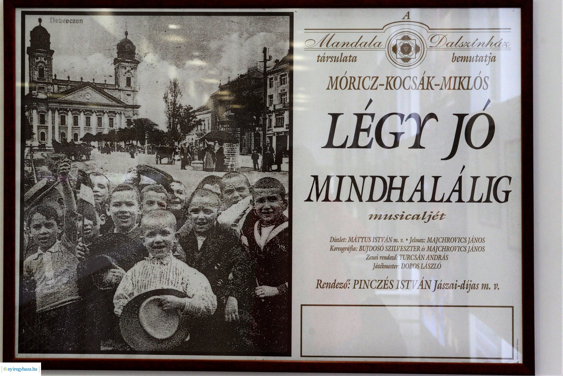 Mandala 30 - fotó és plakátkiállítás