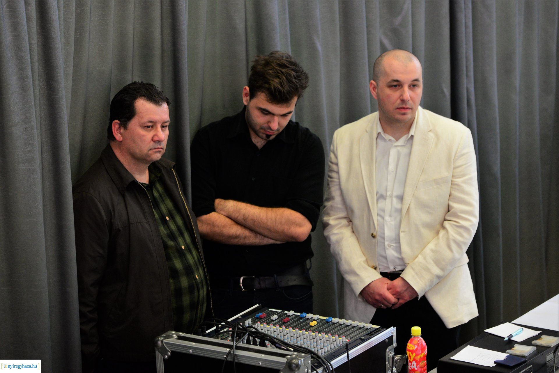 Mandala 30 - fotó és plakátkiállítás