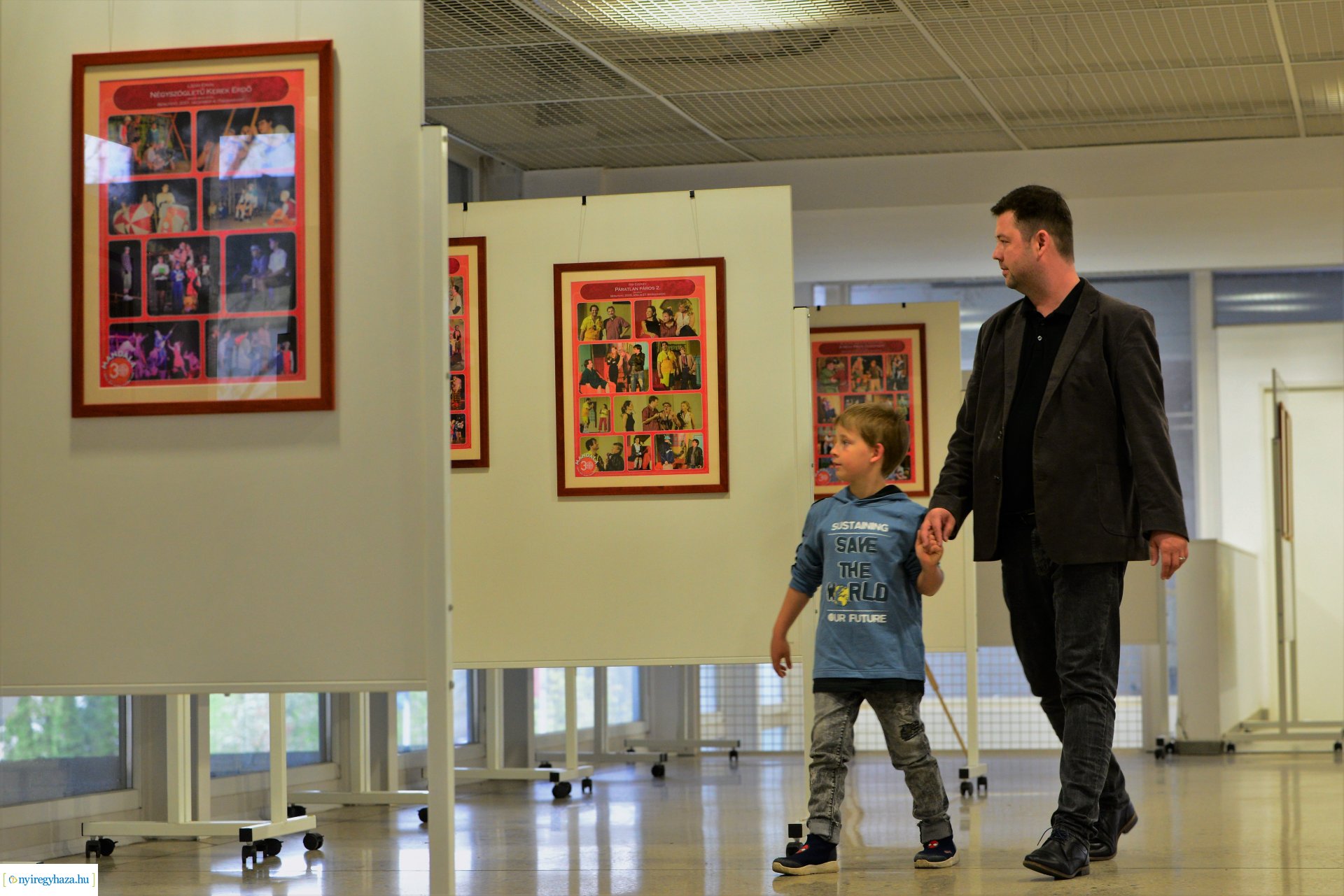 Mandala 30 - fotó és plakátkiállítás