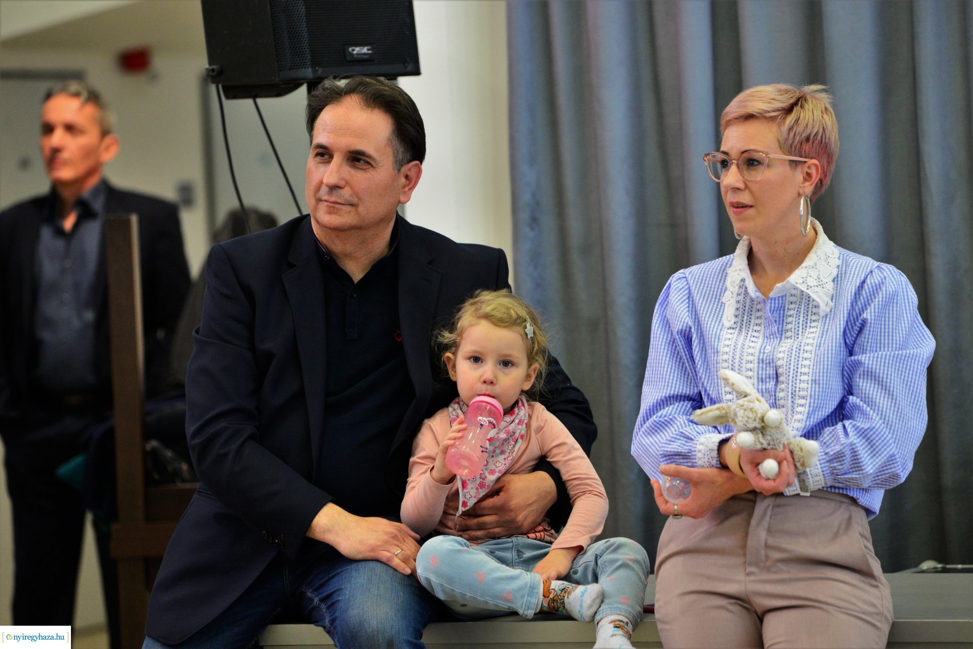 Mandala 30 - fotó és plakátkiállítás