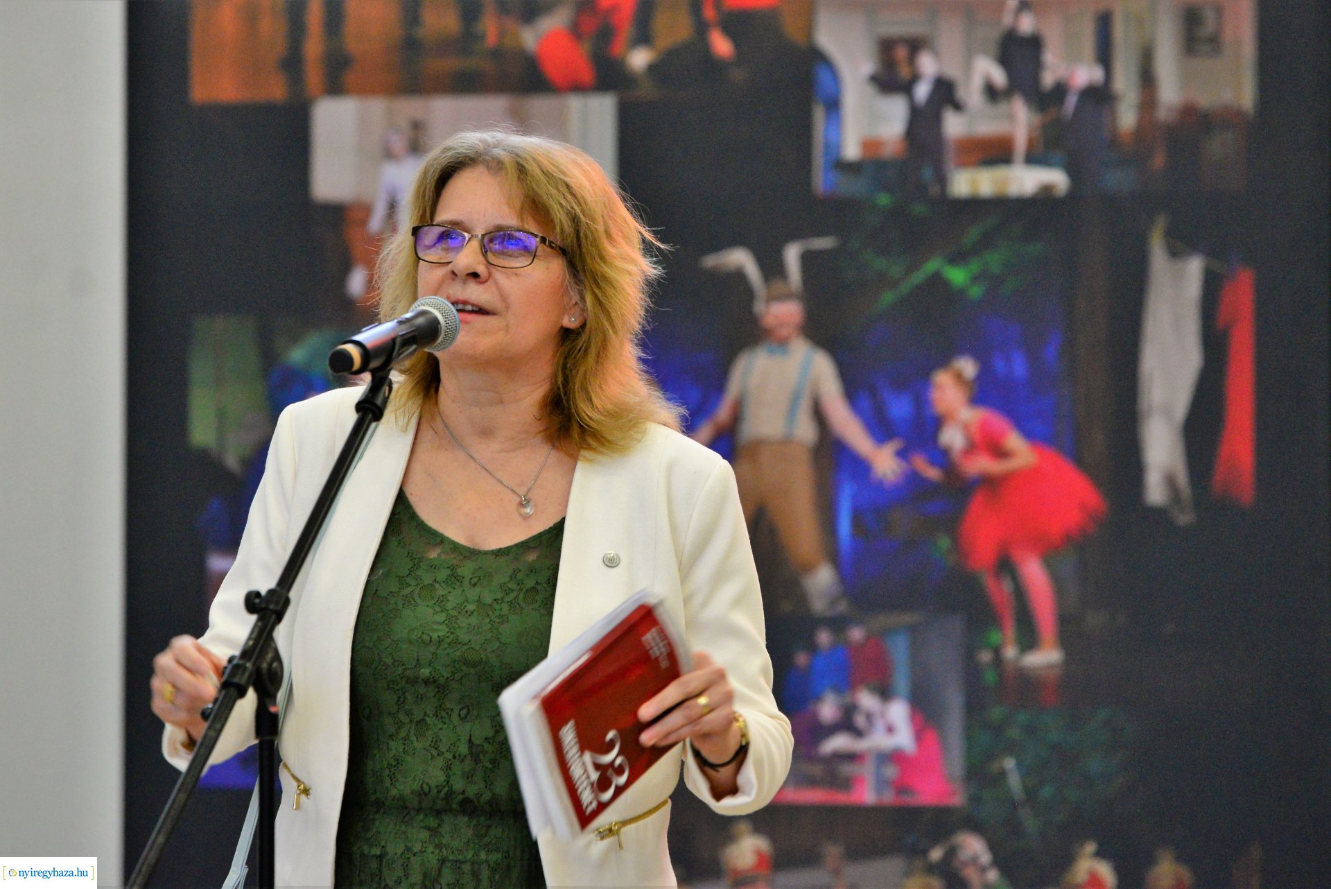 Mandala 30 - fotó és plakátkiállítás